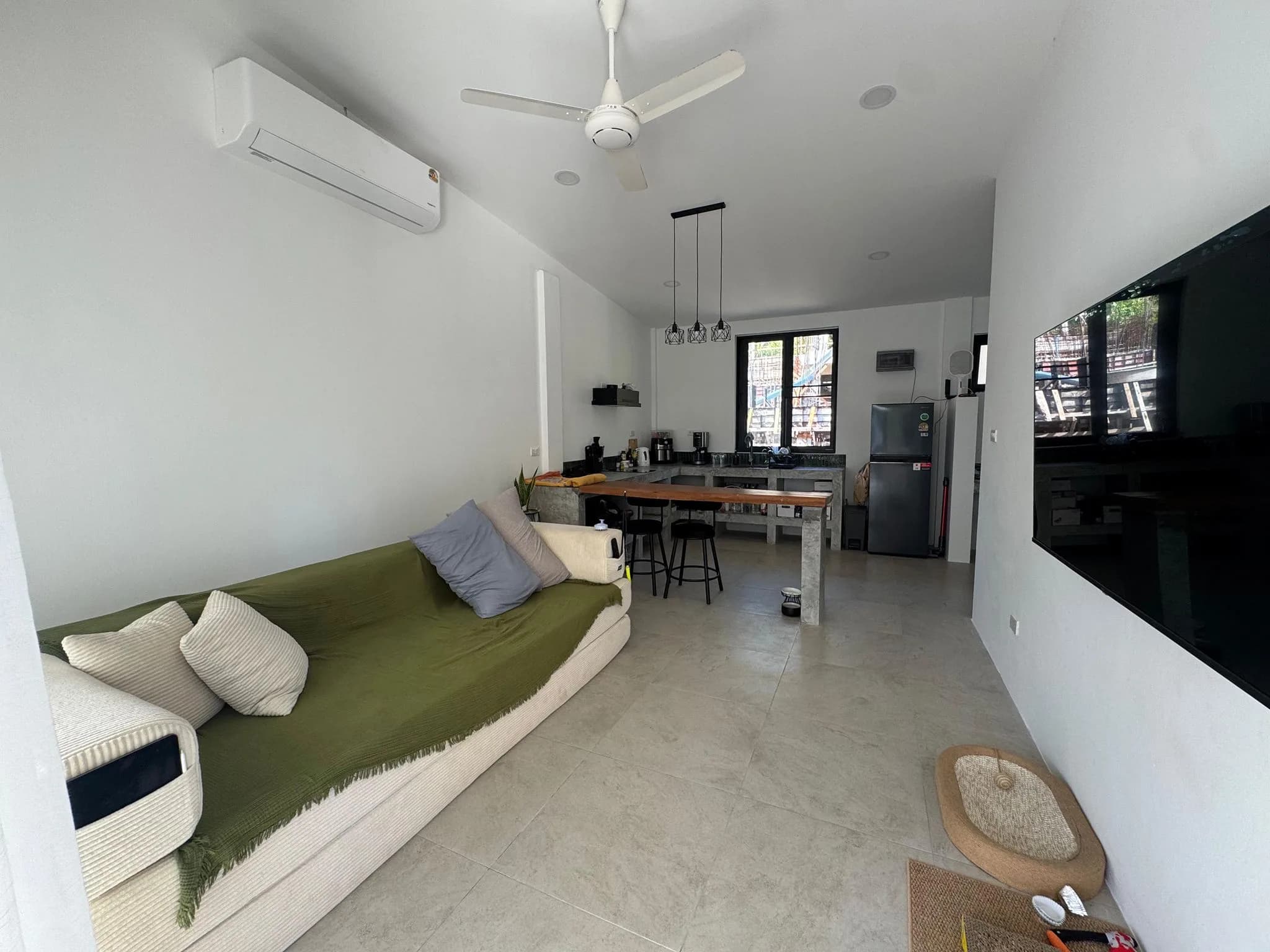 Living area view from entrance — Dao · Star Koh Phangan